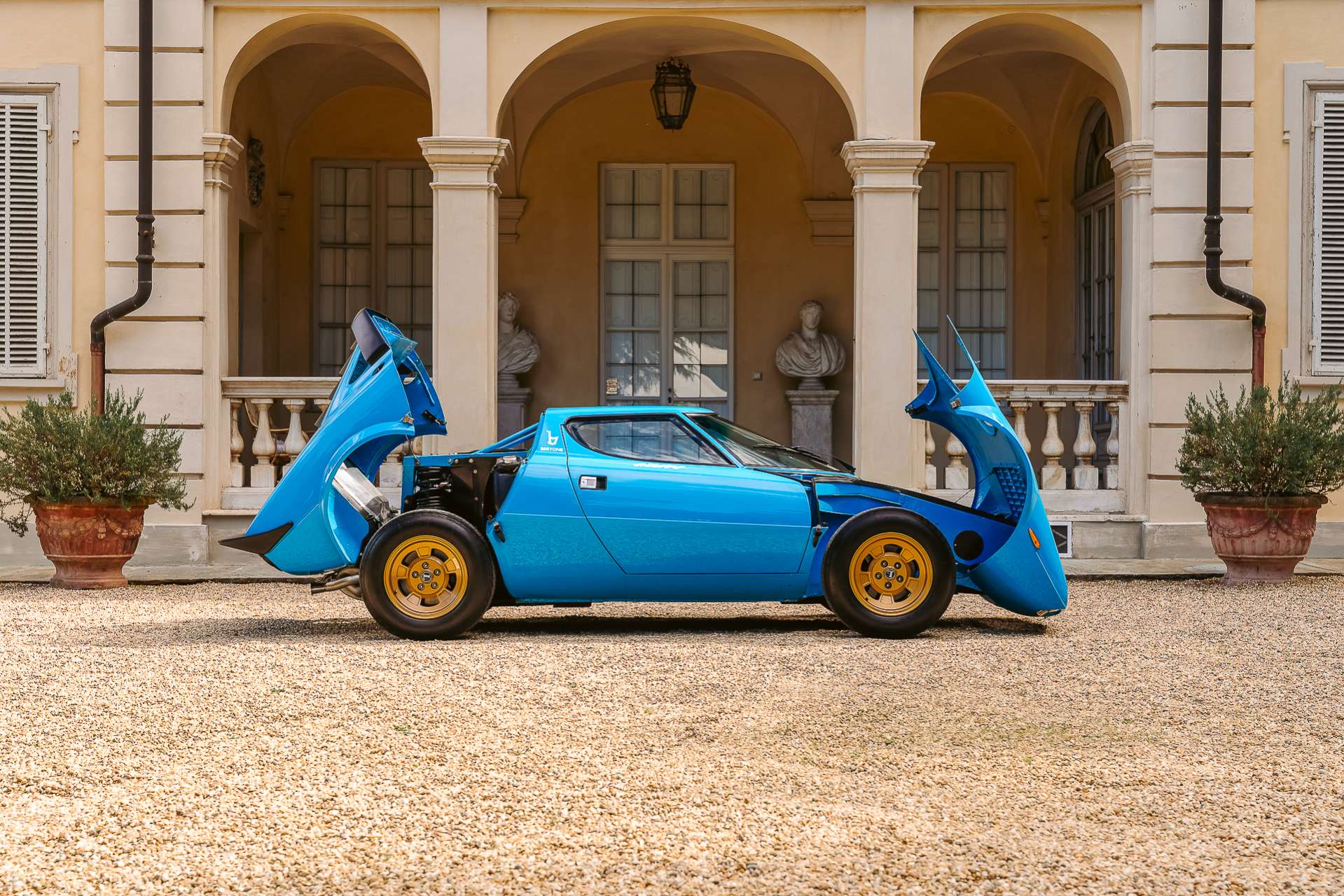 1976 Lancia Stratos HF Stradale | Girardo & Co